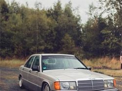 Silber Gebraucht 1989 Mercedes 190 AMG Limousine | 14.990 €