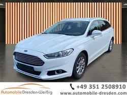 Weiß Gebraucht 2019 Ford Mondeo Titanium Kombi | 18.980 € (Etwas zu teuer)