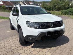 Weiß Gebraucht 2018 Dacia Duster Comfort SUV | 8.000 € (Guter Preis)