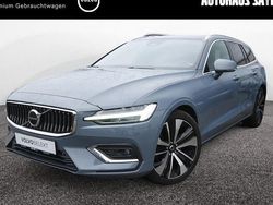 Grau / thunder grey (metallic) Gebraucht 2023 Volvo V60 Plus Kombi | 33.290 € (Fairer Preis)