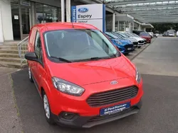Rot Gebraucht 2018 Ford Transit Trend Van / Kleinbus | 10.990 € (Fairer Preis)