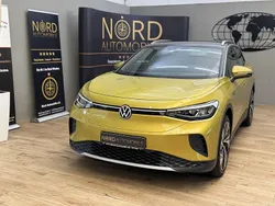 Honey yellow metallic (metallic) Gebraucht 2021 VW ID.4 Pro Performance SUV | 24.489 € (Guter Preis)