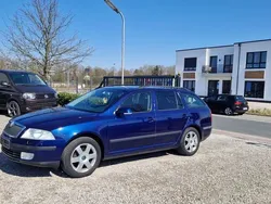 Blau Gebraucht 2006 Skoda Octavia Elegance Kombi | 2.750 € (Fairer Preis)