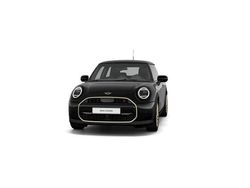 Schwarz Gebraucht 2024 Mini Cooper S Favoured Kleinwagen | 28.516 € (Fairer Preis)