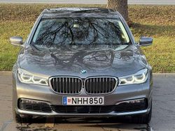 Grau Gebraucht 2015 BMW 750L Limousine | 19.800 € (Superpreis)