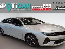 Kristall silber Gebraucht 2024 Opel Astra Kombi | 24.590 € (Guter Preis)