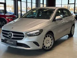 Iridiumsilber metalliclack Gebraucht 2021 Mercedes B200 Progressive Van / Kleinbus | 26.800 € (Fairer Preis)