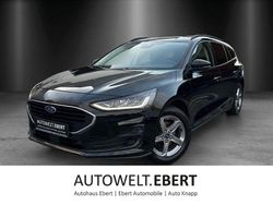 Schwarz Gebraucht 2022 Ford Focus Cool & Connect Kombi | 12.890 € (Etwas zu teuer)