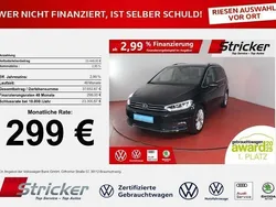 Schwarz (deep black perleffekt) Gebraucht 2024 VW Touran Highline Van / Kleinbus | 33.449 € (Fairer Preis)