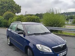 Blau Gebraucht 2010 Skoda Fabia Kombi | 2.500 € (Fairer Preis)