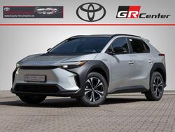 Cosmicsilber metallic Gebraucht 2023 Toyota bZ4X Comfort SUV | 44.990 €