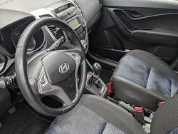 Blau Gebraucht 2013 Hyundai ix20 Edition Van / Kleinbus | 6.950 € (Guter Preis)