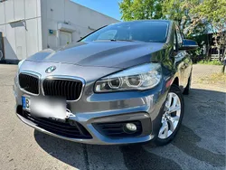 Grau Gebraucht 2017 BMW 220 Kombi | 12.500 € (Fairer Preis)