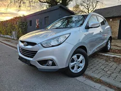 Grau Gebraucht 2011 Hyundai ix35 Style SUV | 5.799 € (Guter Preis)