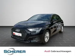 Brillantschwarz Gebraucht 2023 Audi A3 Sportback e-tron Advanced Limousine | 27.900 € (Fairer Preis)