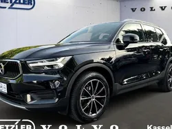 Schwarz Gebraucht 2019 Volvo XC40 Momentum SUV | 19.850 € (Fairer Preis)
