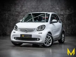Kristallweiss Gebraucht 2018 Smart ForTwo Cabrio Passion Cabrio | 18.666 € (Fairer Preis)