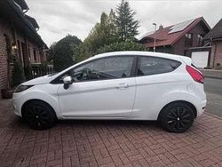 Weiß Gebraucht 2012 Ford Fiesta Trend Kleinwagen | 3.200 € (Fairer Preis)