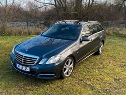 Grau Gebraucht 2011 Mercedes E350 Kombi | 10.500 € (Etwas zu teuer)