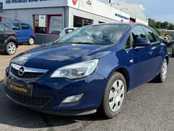 Blau Gebraucht 2012 Opel Astra Limousine | 3.599 € (Guter Preis)