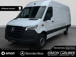 Weiß Gebraucht 2024 Mercedes Sprinter Van | 48.800 € (Etwas zu teuer)
