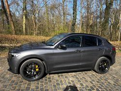 Grau Gebraucht 2019 Alfa Romeo Stelvio Tech Edition SUV | 25.400 € (Fairer Preis)