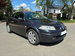 Grau Gebraucht 2007 Renault Mégane Cabriolet Exception Cabrio | 1.400 € (Guter Preis)