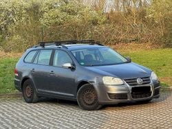 Grau Gebraucht 2008 VW Golf VI Comfortline Kleinwagen | 1.500 € (Guter Preis)