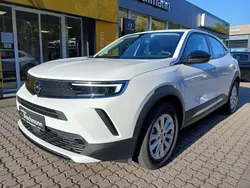 Weiß Gebraucht 2022 Opel Mokka-e Edition SUV | 17.490 € (Fairer Preis)