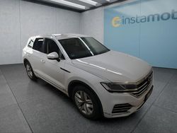 Weiß Gebraucht 2022 VW Touareg SUV | 46.999 € (Etwas zu teuer)