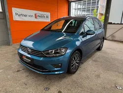 Blau Gebraucht 2017 VW Golf Sportsvan Allstar Van / Kleinbus | 14.999 € (Fairer Preis)