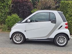 Weiß Gebraucht 2012 Smart ForTwo Coupé Kleinwagen | 4.500 € (Fairer Preis)