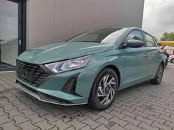 Mangroven grün Neu 2025 Hyundai i20 Limousine | 19.990 € (Superpreis)
