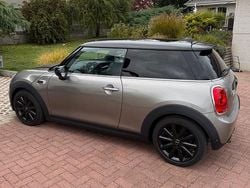 Schwarz Gebraucht 2017 Mini Cooper Coupé Coupé | 13.900 €