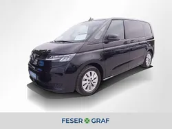 Deep black perleffekt Gebraucht 2024 VW T7 Life Van | 49.880 € (Superpreis)