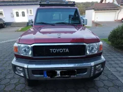 Rot Gebraucht 2021 Toyota Land Cruiser SUV | 47.800 €