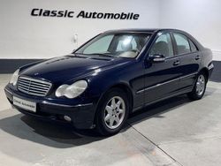 Blau Gebraucht 2002 Mercedes C180 Elegance Limousine | 2.200 € (Guter Preis)