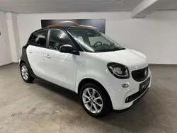 Weiß Gebraucht 2017 Smart ForFour Basis Kleinwagen | 7.990 € (Fairer Preis)