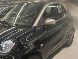Schwarz Gebraucht 2016 Smart ForTwo Coupé Basis Coupé | 10.700 € (Guter Preis)