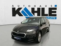 Schwarz) (schwarz Gebraucht 2022 Skoda Octavia Ambition Kombi | 21.690 € (Fairer Preis)