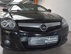 Schwarz Gebraucht 2005 Opel Tigra Sport Cabrio | 2.280 € (Fairer Preis)