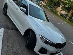 Weiß Gebraucht 2021 BMW 320 M Sport Limousine | 29.500 € (Fairer Preis)
