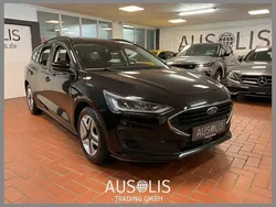 Obsidian metallic Gebraucht 2023 Ford Focus Kombi | 15.990 € (Superpreis)