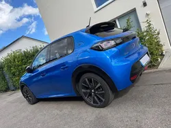 Gebraucht 2022 Peugeot e-208 GT Kleinwagen | 22.000 € (Teuer)