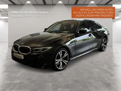 Schwarz Gebraucht 2023 BMW 330e Sport Line Limousine | 34.907 € (Superpreis)