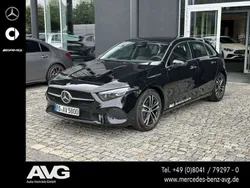 Kosmosschwarz Gebraucht 2024 Mercedes A180 Progressive Limousine | 29.990 € (Fairer Preis)
