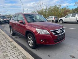 Rot Gebraucht 2010 VW Tiguan Sportline SUV | 5.499 € (Superpreis)