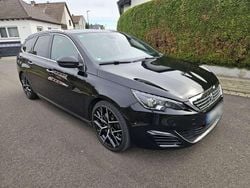 Schwarz Gebraucht 2015 Peugeot 308 GT Kombi | 11.150 € (Etwas zu teuer)