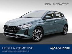 Rot Neu 2025 Hyundai i20 Trend Limousine | 21.390 € (Guter Preis)