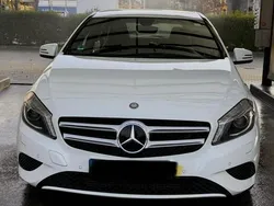 Weiß Gebraucht 2012 Mercedes A200 Kleinwagen | 10.500 €
